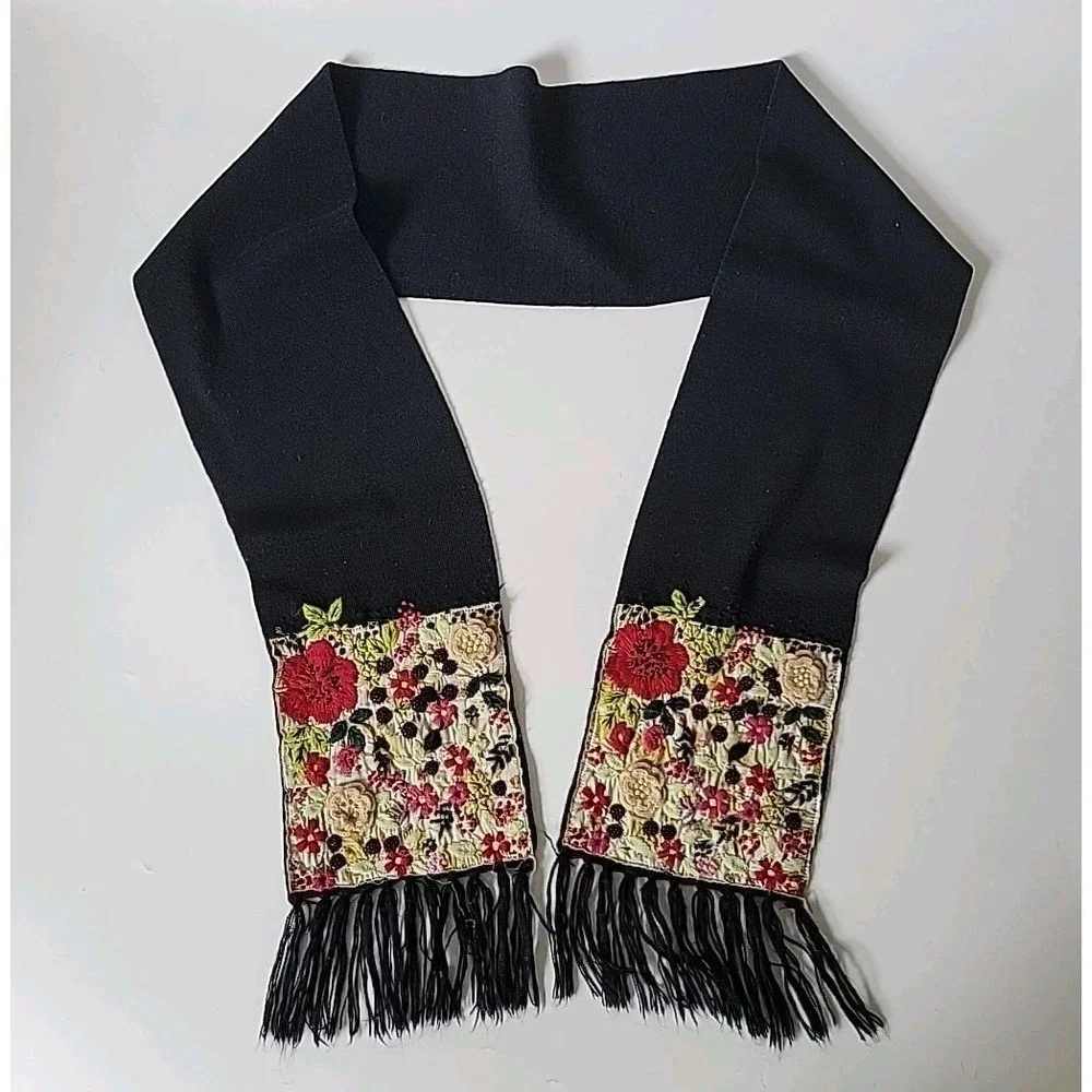 Vintage Wet Seal Fringed Scarf Black Knit Embroidered Flowers Beaded Chic Hippie